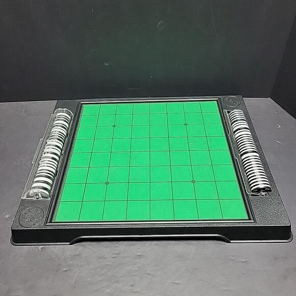 Vintage Gabriel 1977 Othello Game #76390 Strategy Boardgame Made In The USA Fun - Picture 4 of 8